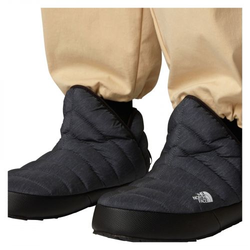 Buty pantofle zimowe męskie The North Face Thermoball Traction NF0A3MKH