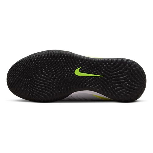 Buty piłkarskie halowe dla dzieci Nike Jr. Phantom GX 2 Academy FJ2609