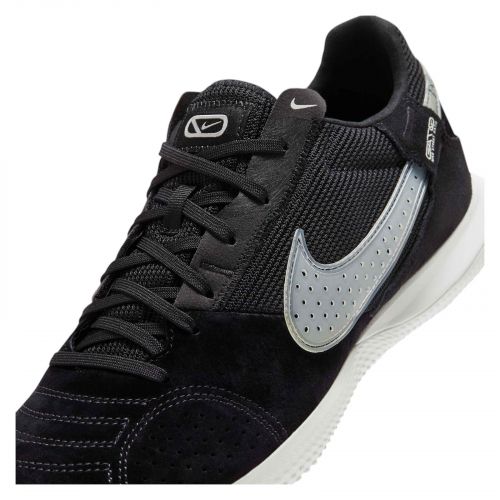 Buty piłkarskie halowe męskie Nike Streetgato DC8466