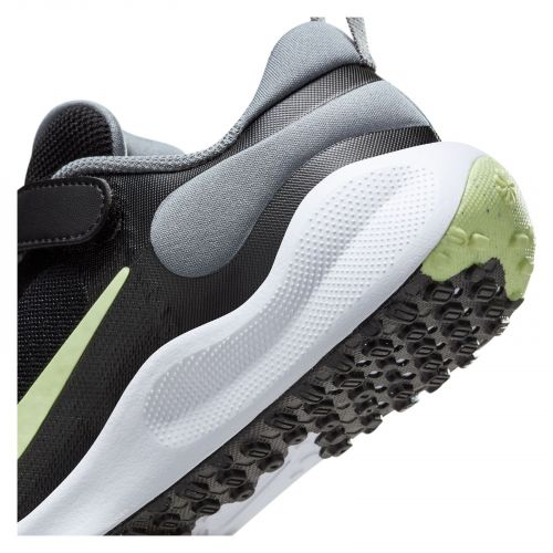 Buty sportowe dla dzieci Nike Revolution 7 FB7690