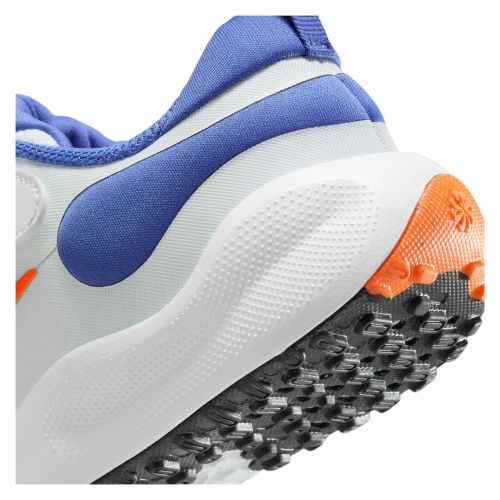 Buty sportowe dla dzieci Nike Revolution 7 FB7690