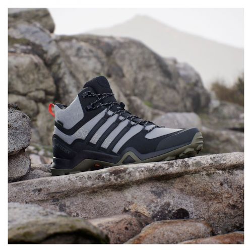 Buty turystyczne męskie adidas Terrex Swift R2 Mid IH2602